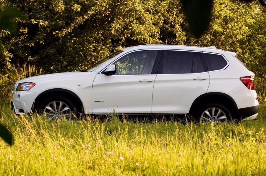  BMW X3 xDrive 2.8i 2011 года  (фото 7 из 37)